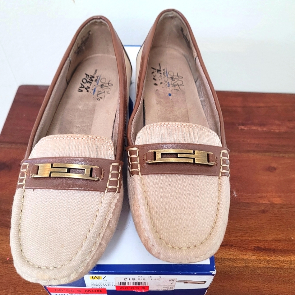 LifeStride Viva Flats Natural Color